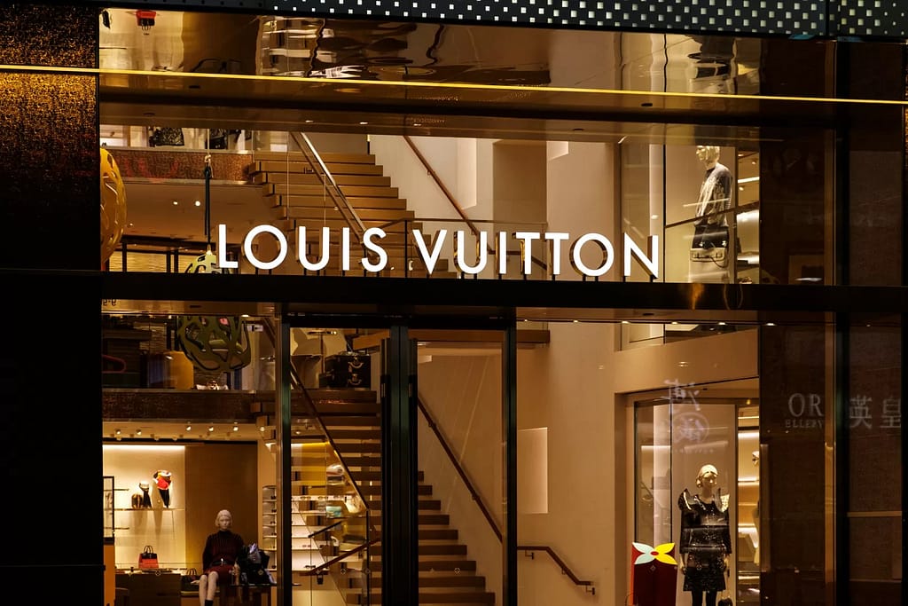 ルイヴィトン店舗のイメージ,ルイヴィトンとはどんなブランドか説明するための画像